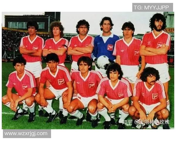 草根足球明星的崛起与成就盘点那些从基层走向世界的传奇球员 草根足球明星的崛起与成就盘点那些从基层走向世界的传奇球员